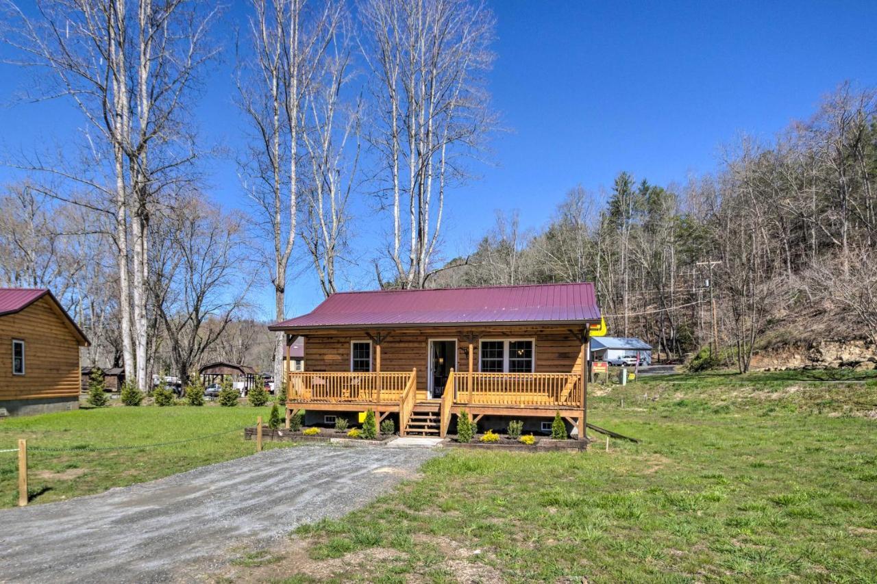Cozy Smoky Mountain Cabin By Tuckasegee River! Bryson City Exterior photo